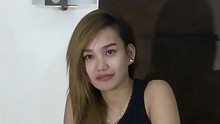 Asian floozy gets her pussy hard fingered.